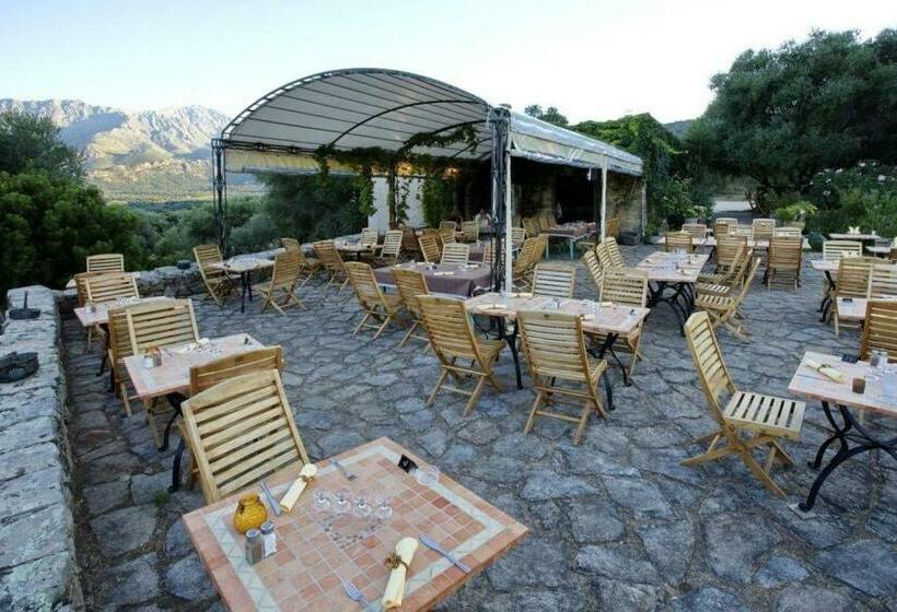 ベッドアンドブレックファースト L Aghjalle