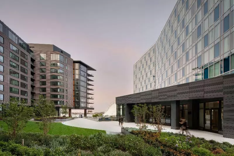 هتل Hyatt Place Boston/seaport District