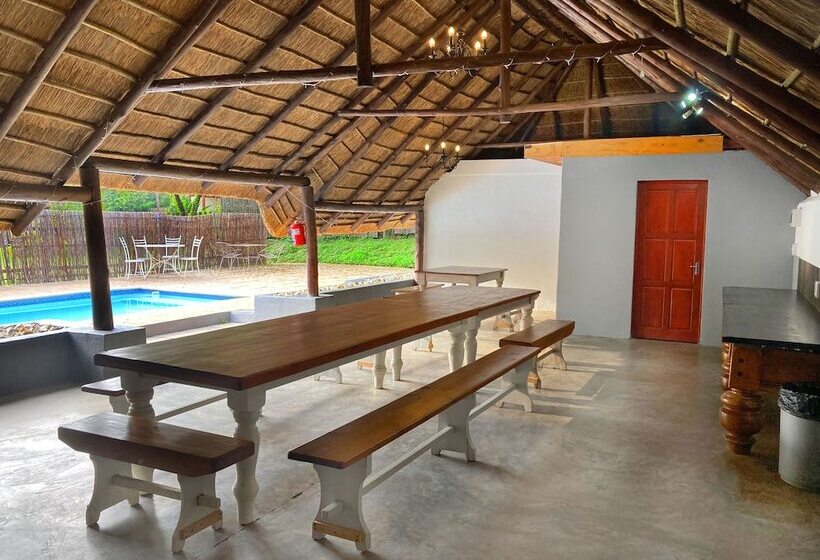 ホテル Pine Valley Lodge