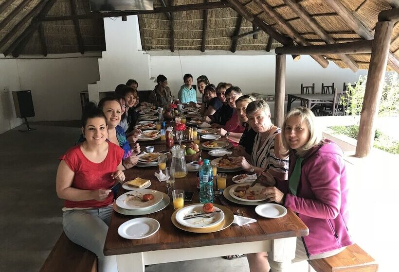 ホテル Pine Valley Lodge