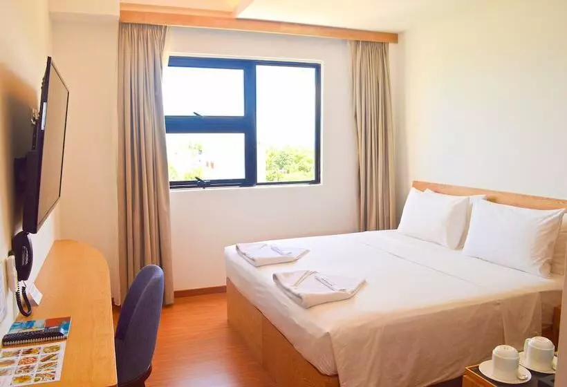 Ranthari Hotel And Spa Ukulhas Maldives