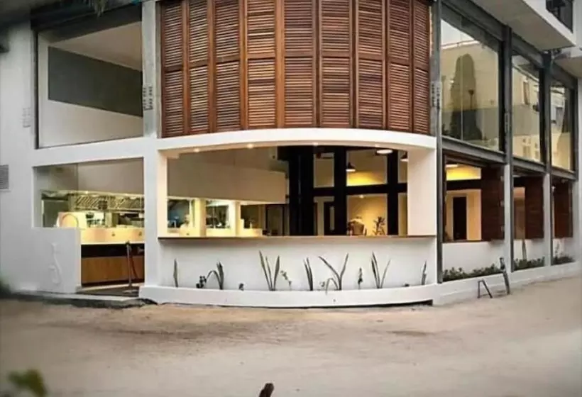 Ranthari Hotel And Spa Ukulhas Maldives