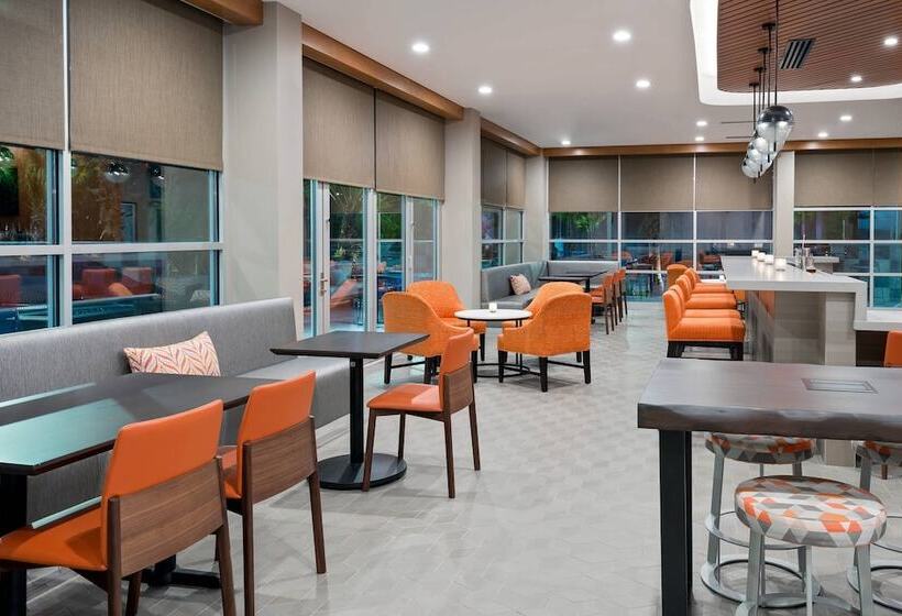 בית מלון כפרי Springhill Suites Lakeland