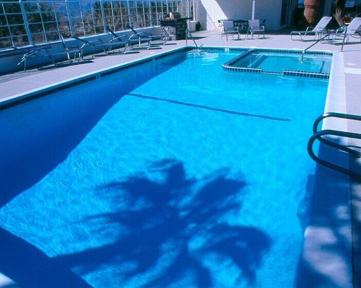 מוטל Sagewater Springs   Adult Only