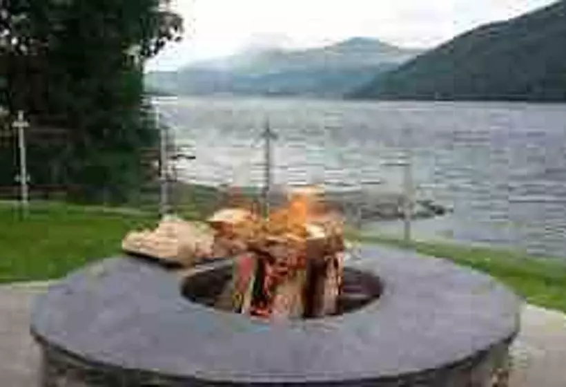 A Fairytale Thatched Highland Cottage