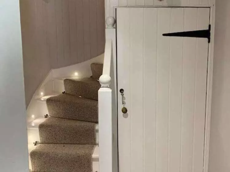 A Fairytale Thatched Highland Cottage