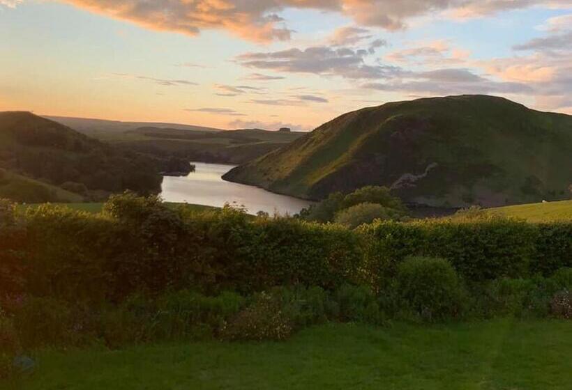 Bed and Breakfast Ty Capel