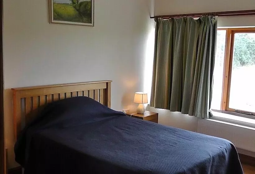 Elinor Holiday Cottages