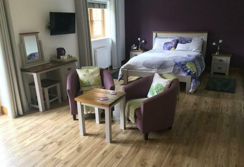 Grove Barn Bed And Breakfast