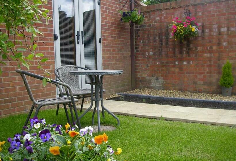 Grove Barn Bed And Breakfast