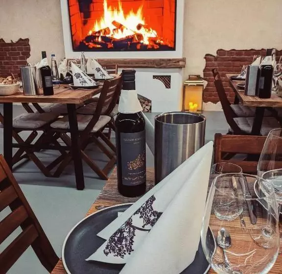 Hotelli Hofgut Algertshausen