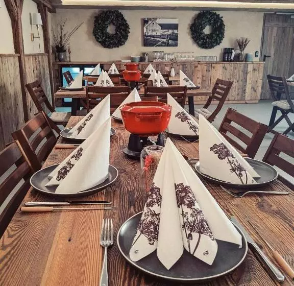 Hotelli Hofgut Algertshausen