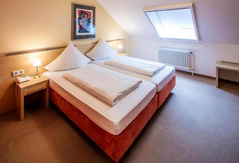 Hotel Hofgut Algertshausen