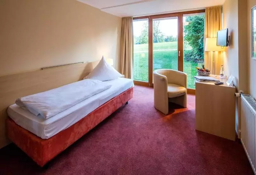 Hotelli Hofgut Algertshausen