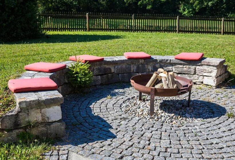 Hotel Hofgut Algertshausen