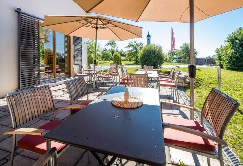 Hotelli Hofgut Algertshausen