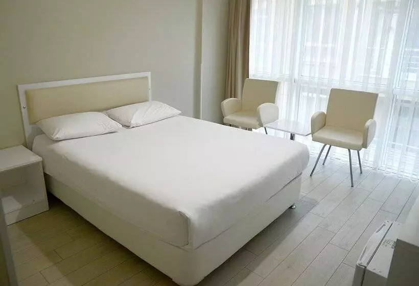 Otel Akpinar