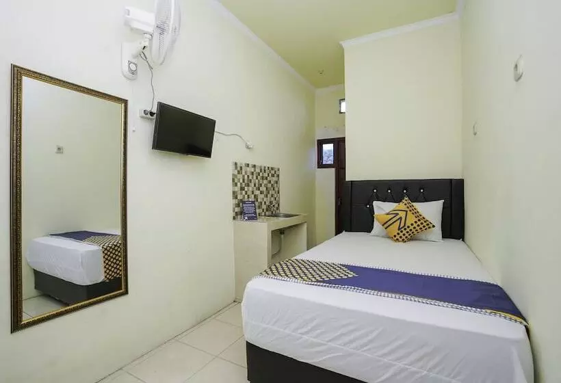 ユースホステル Spot On 2219 Madina Residence Syariah