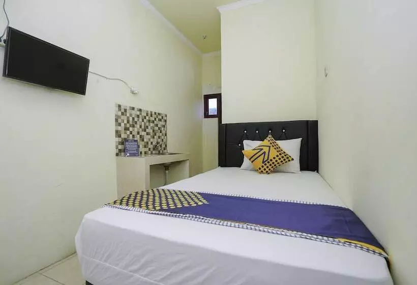 ユースホステル Spot On 2219 Madina Residence Syariah
