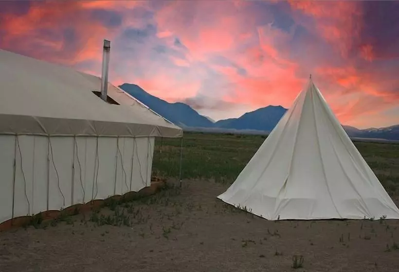 ホテル Rustic Rook Resort Great Sand Dunes
