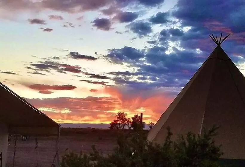 ホテル Rustic Rook Resort Great Sand Dunes