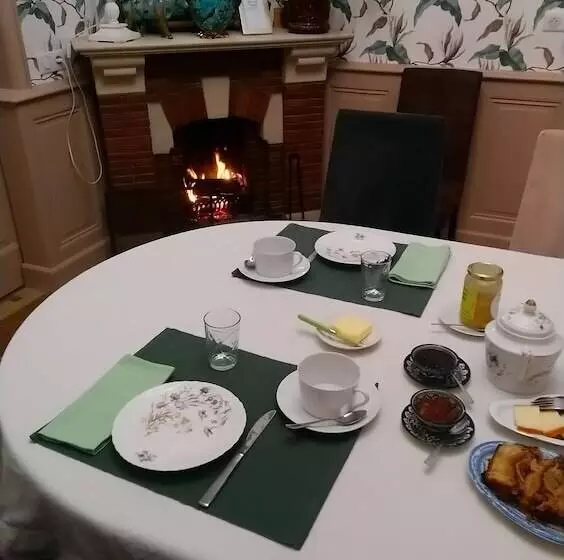 Pension Manoir De Conjon