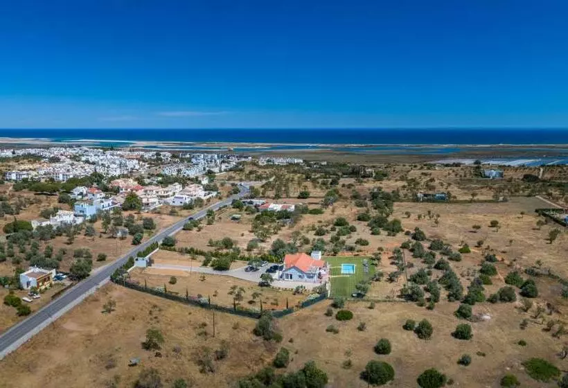 Vila Fuzeta Bed & Breakfast