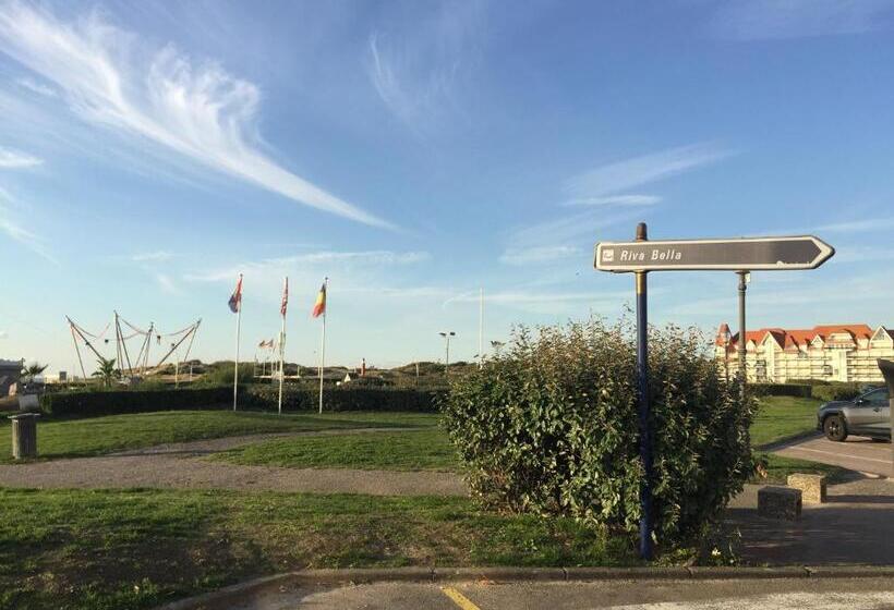 هاستل Auberge Riva Bella