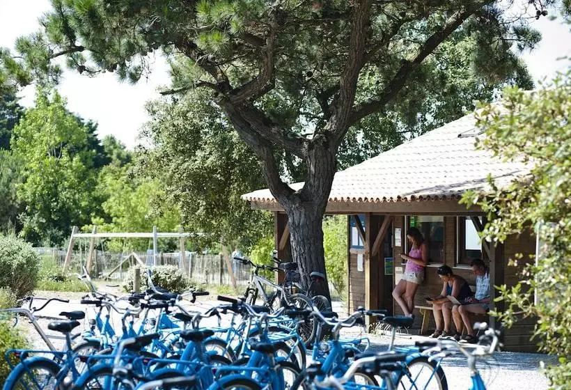 ホテル Huttopia Noirmoutier