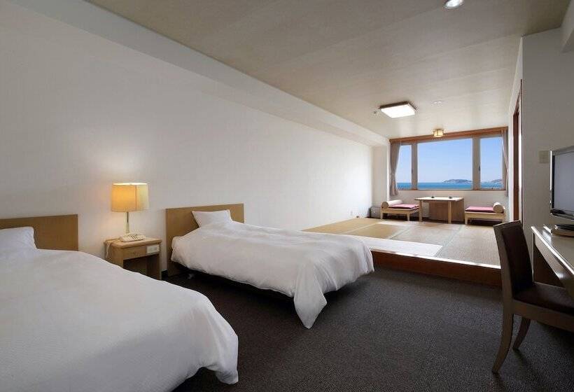 Hotel Yuhikaigan Shokaku