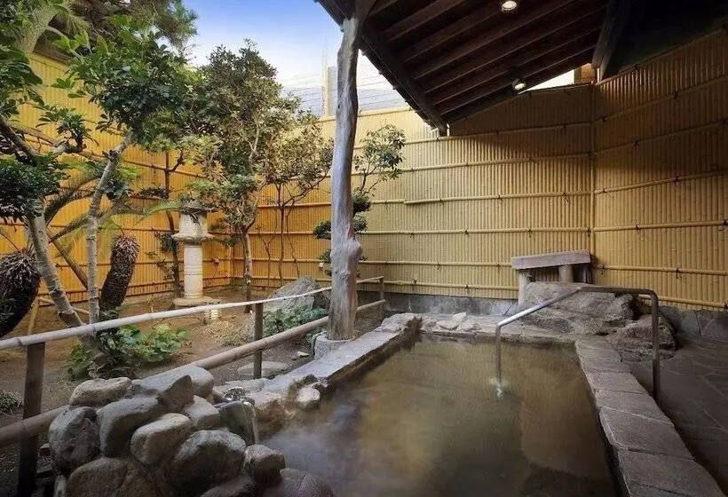 Hotelli Yuhikaigan Shokaku