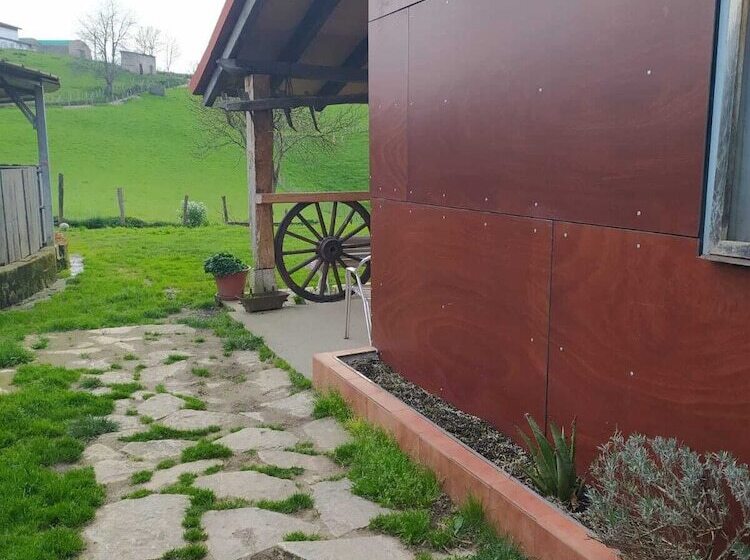 Alarpe Aterpetxea   Hostel