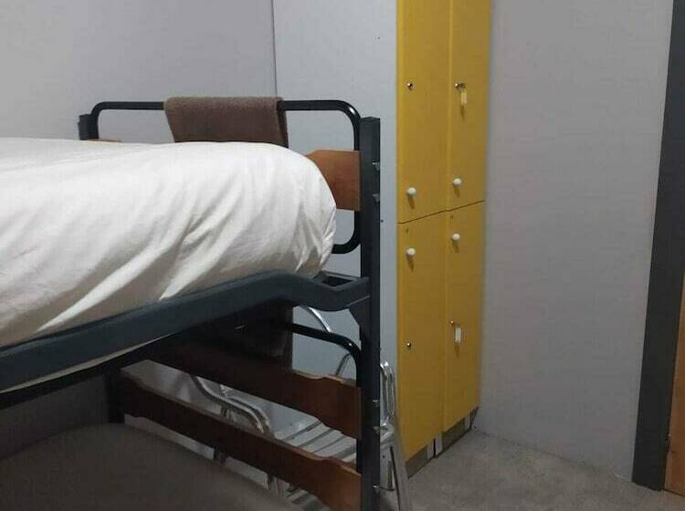 Alarpe Aterpetxea   Hostel