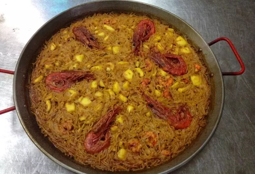 Hostelli Posada Real De Santa Maria