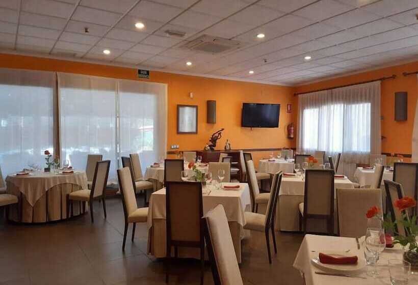 Хостел Posada Real De Santa Maria