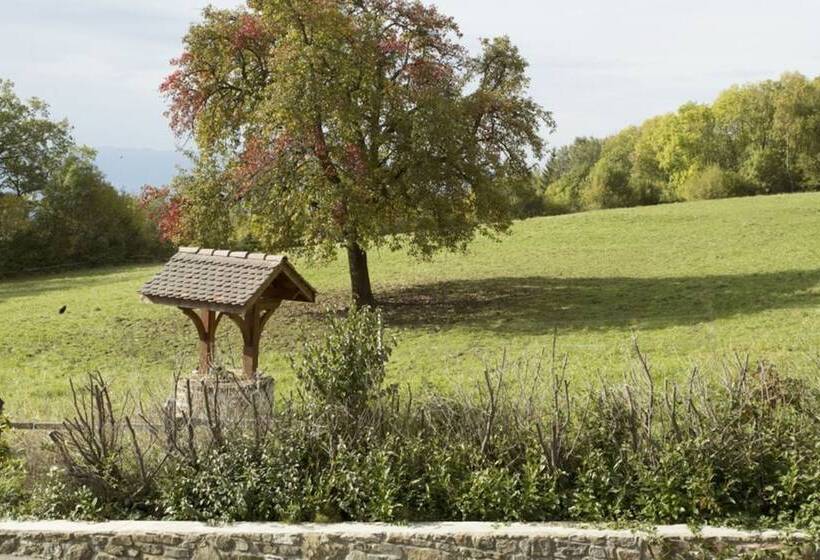 Отель Le Bonheur Dans Le Pre