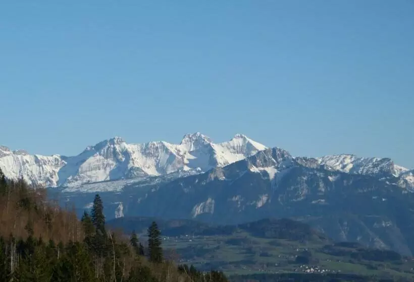 ホテル Le Bonheur Dans Le Pre