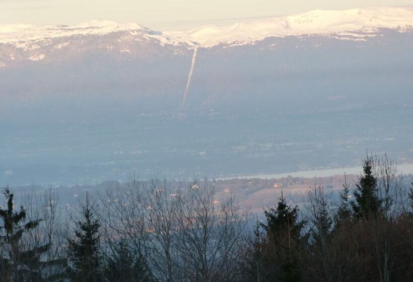 Отель Le Bonheur Dans Le Pre