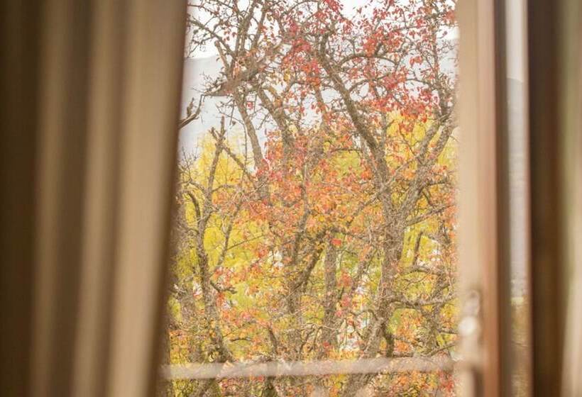 Отель Le Bonheur Dans Le Pre