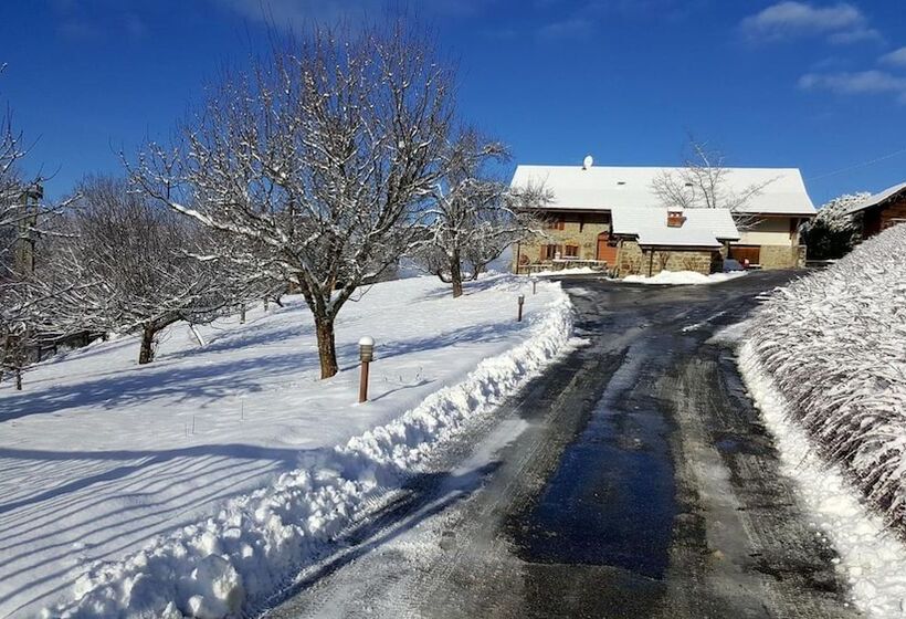 Отель Le Bonheur Dans Le Pre