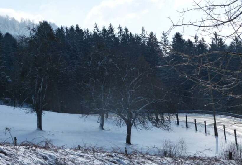 Отель Le Bonheur Dans Le Pre