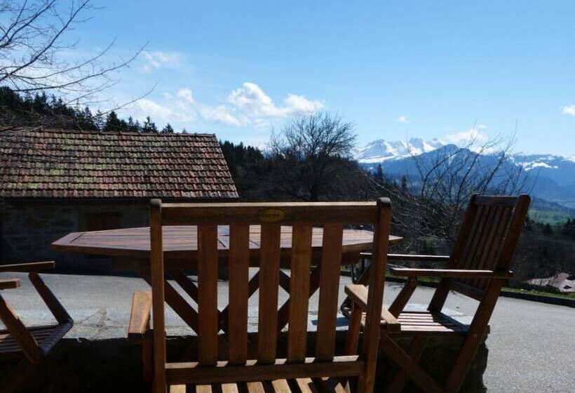 Отель Le Bonheur Dans Le Pre