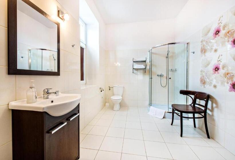 בית מלון כפרי Willa Wiluszówka