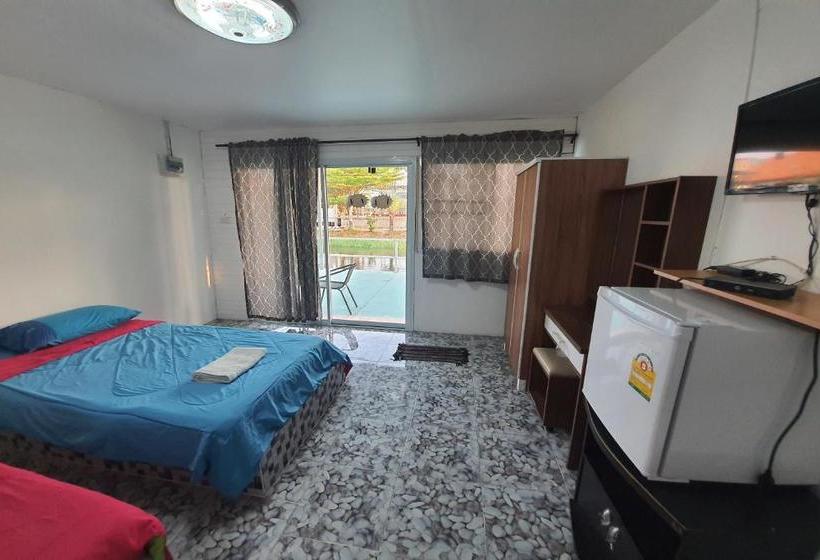 בית מלון כפרי Oyo 932 Baan Chaam Country View Resort