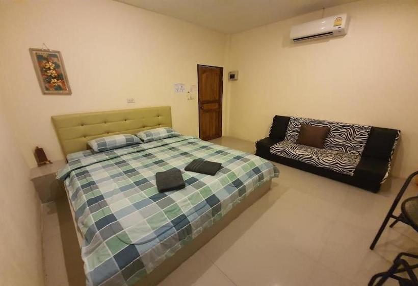 בית מלון כפרי Oyo 932 Baan Chaam Country View Resort