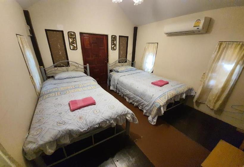 בית מלון כפרי Oyo 932 Baan Chaam Country View Resort