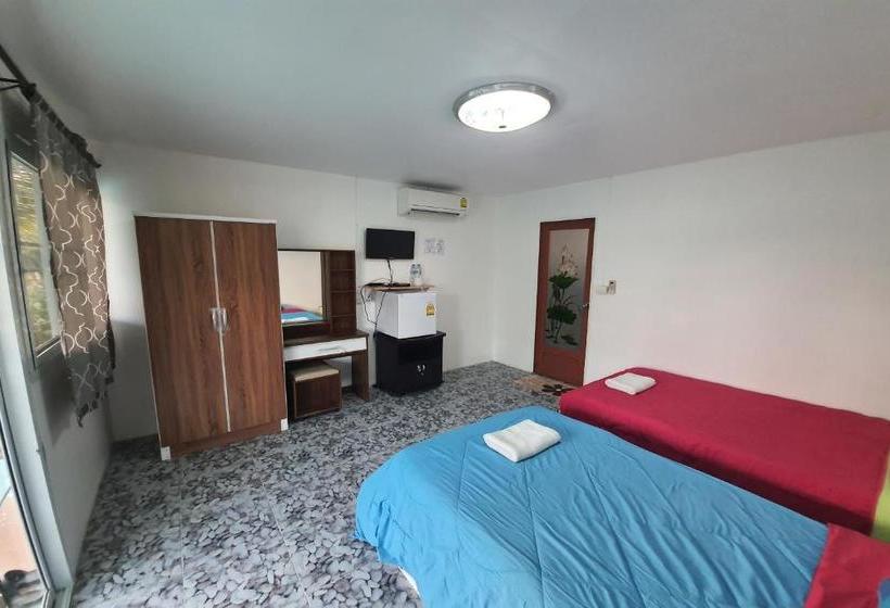 בית מלון כפרי Oyo 932 Baan Chaam Country View Resort