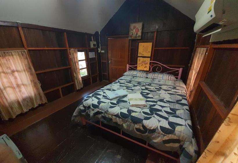 בית מלון כפרי Oyo 932 Baan Chaam Country View Resort