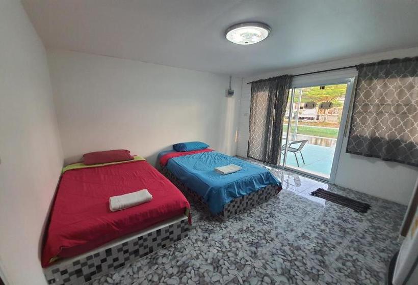 בית מלון כפרי Oyo 932 Baan Chaam Country View Resort