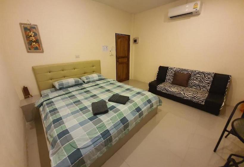 בית מלון כפרי Oyo 932 Baan Chaam Country View Resort